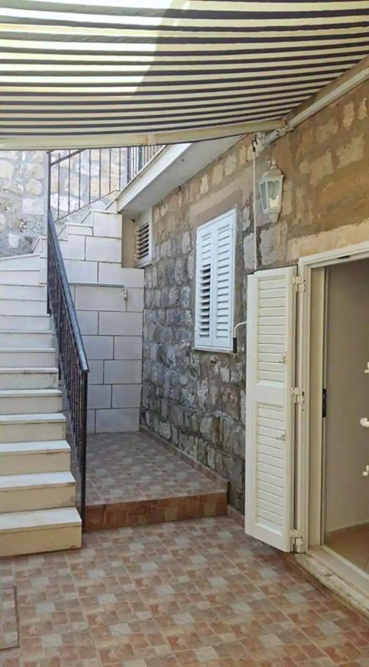 Emily Apartment Sudurad Екстериор снимка