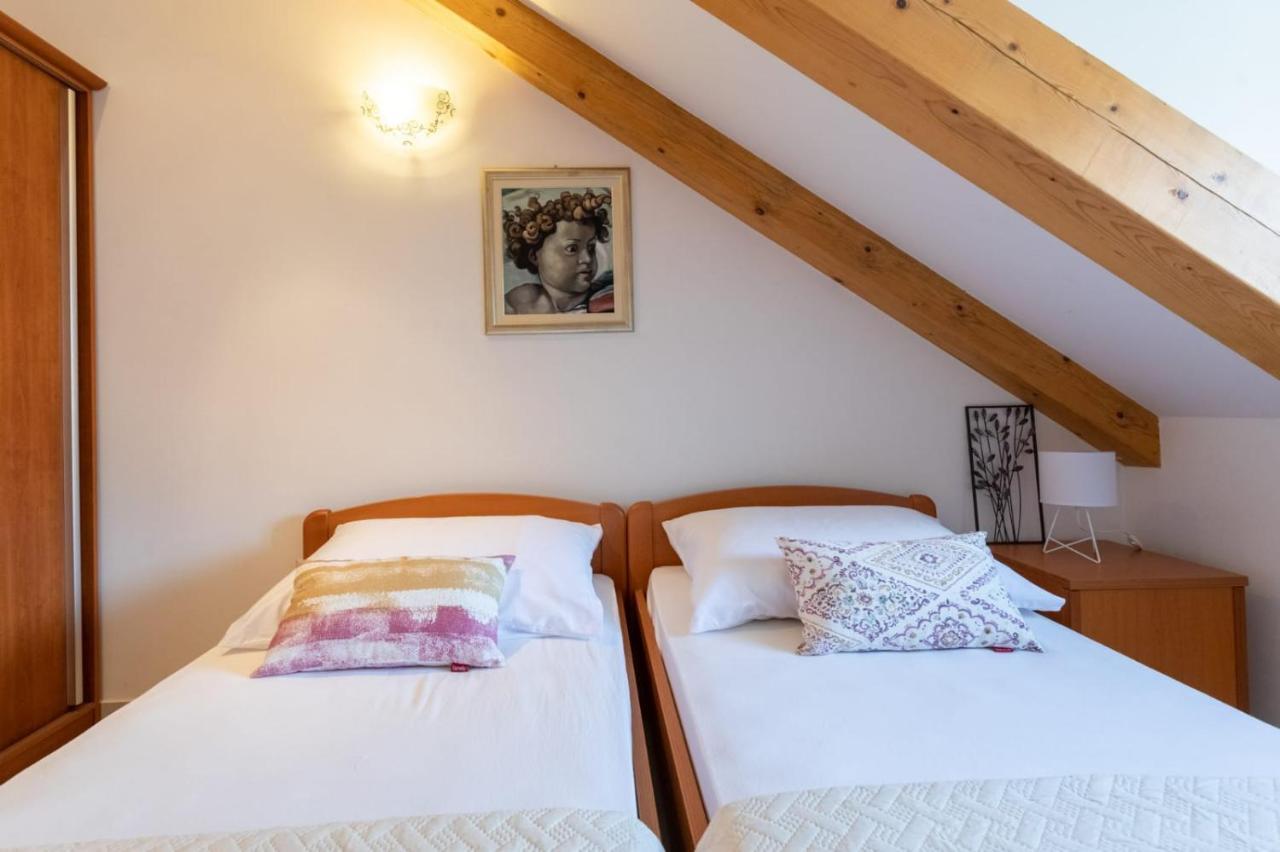 Emily Apartment Sudurad Екстериор снимка