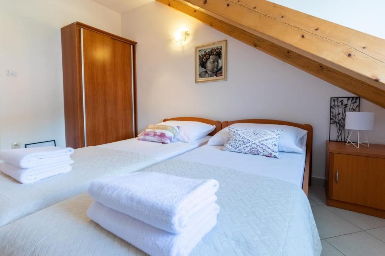 Emily Apartment Sudurad Екстериор снимка