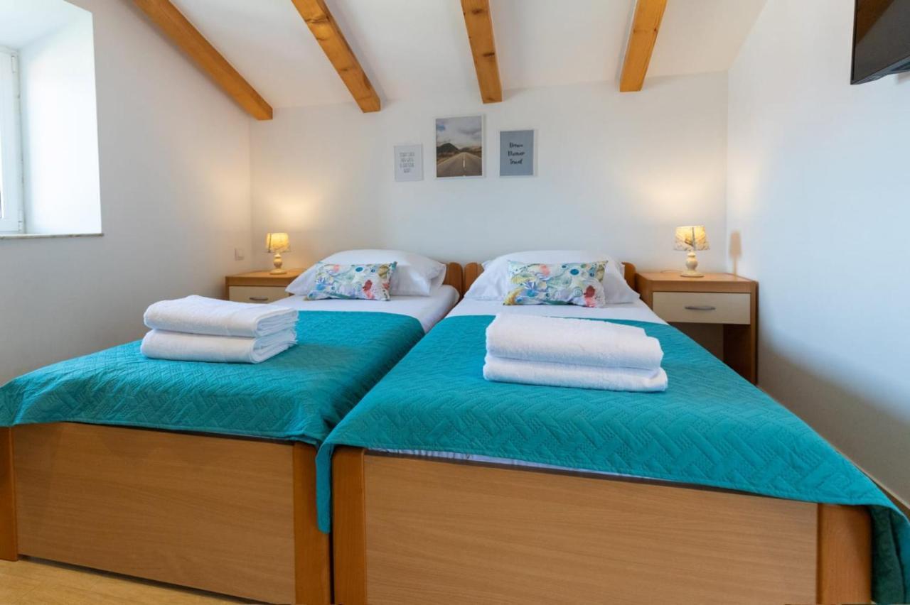 Emily Apartment Sudurad Екстериор снимка